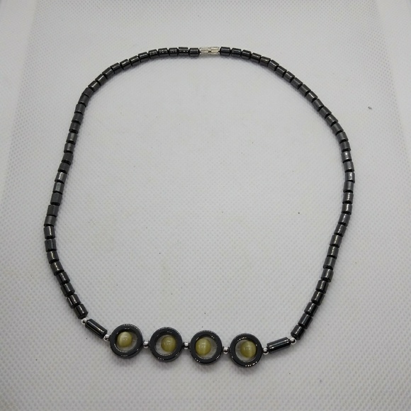 Jewelry - Natural Hematite Bead Circle Necklace